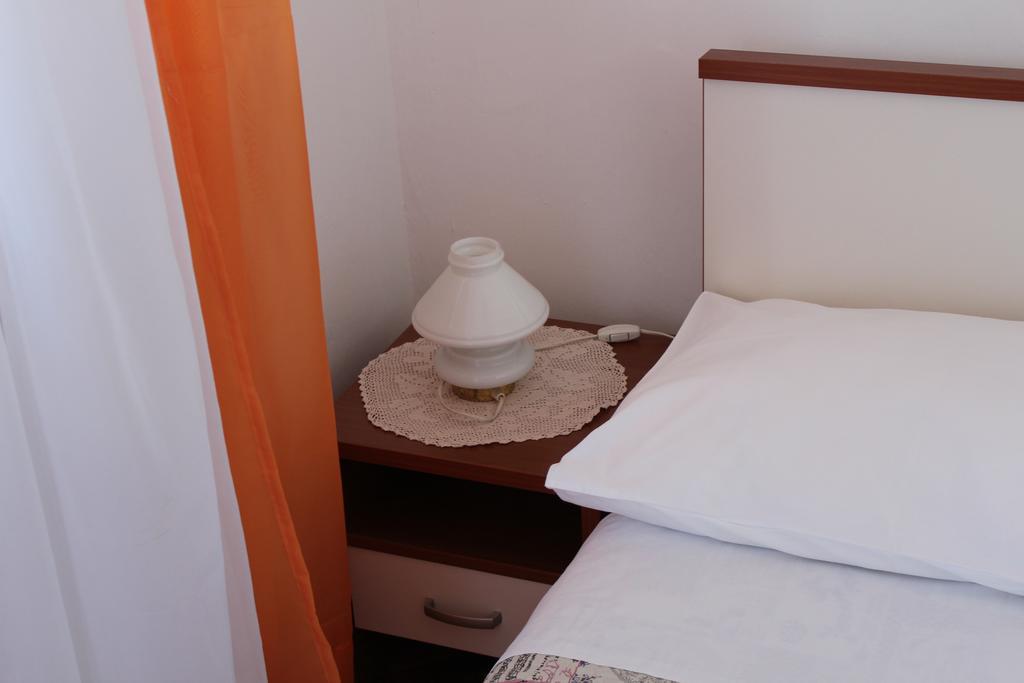 Apartment Muzic Мали-Лошинь Номер фото