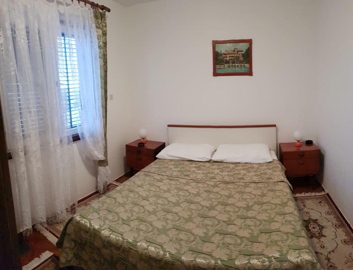 Apartment Muzic Мали-Лошинь Экстерьер фото